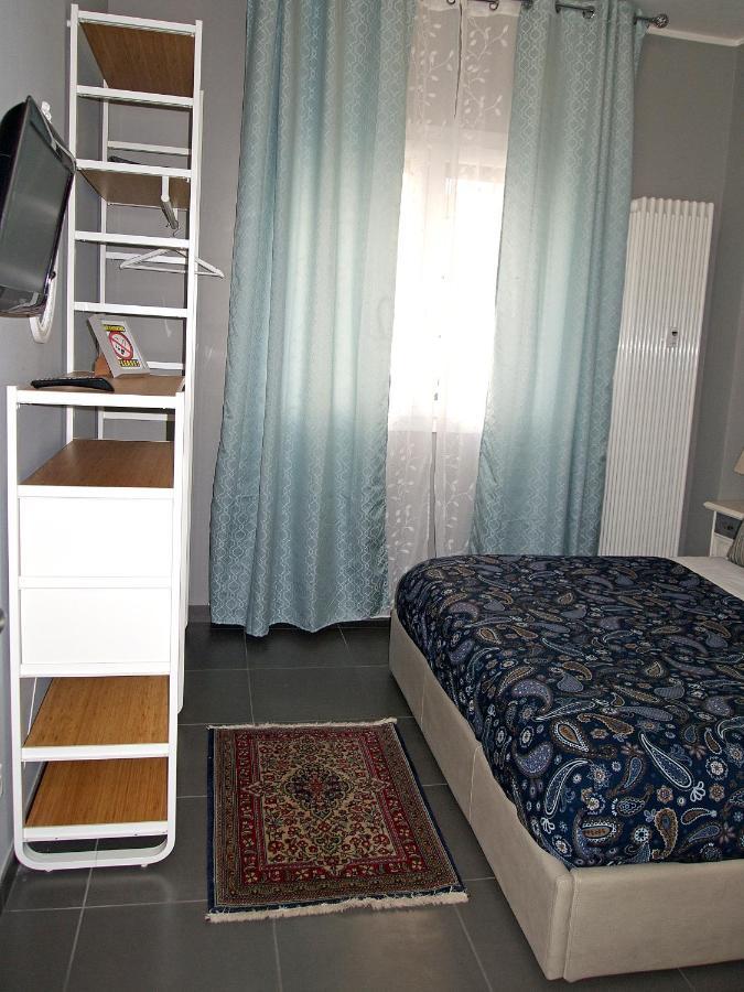 Happy Home Bo Centro Free Private Parking Bolonia Exterior foto