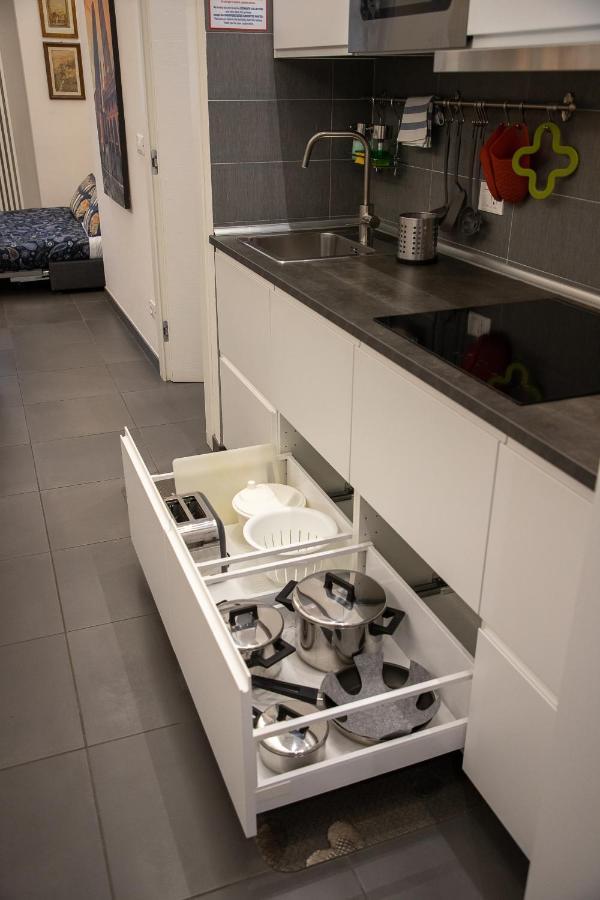 Happy Home Bo Centro Free Private Parking Bolonia Exterior foto