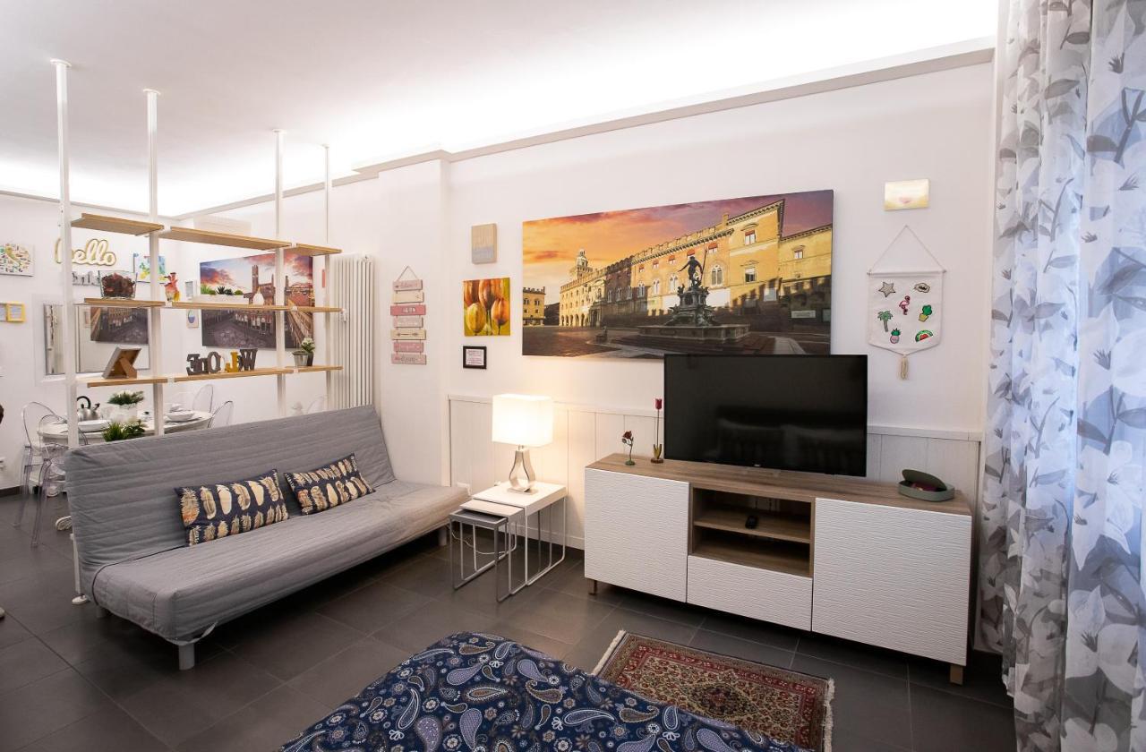 Happy Home Bo Centro Free Private Parking Bolonia Exterior foto