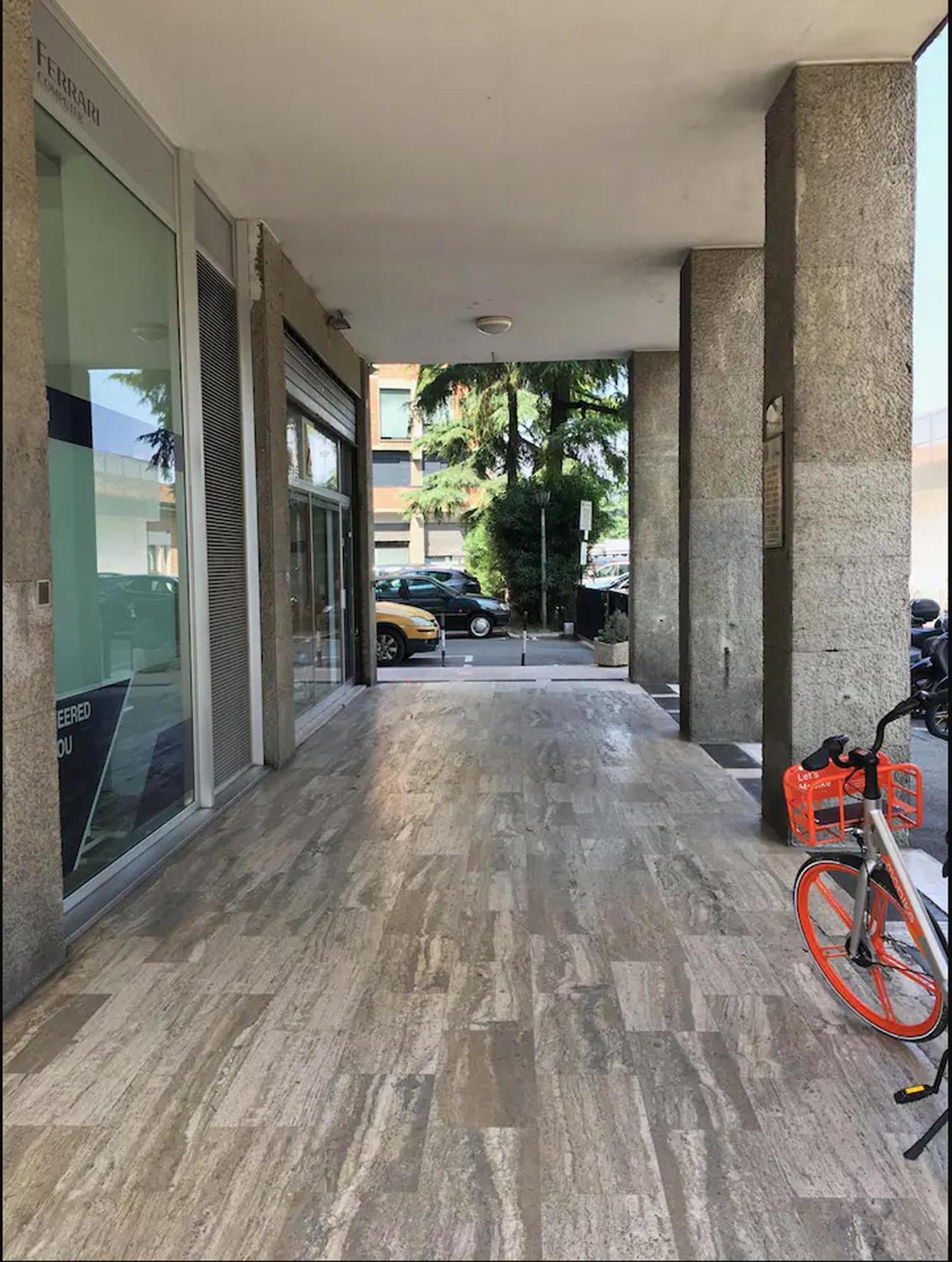 Happy Home Bo Centro Free Private Parking Bolonia Exterior foto